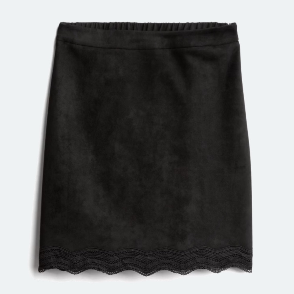 Skies Are Blue Sz XL Faux Suede Skirt with Scalloped Lace Detail